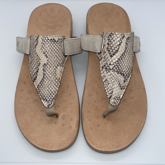 Vionic Wanda Snake Sandal - Picture 2 of 7